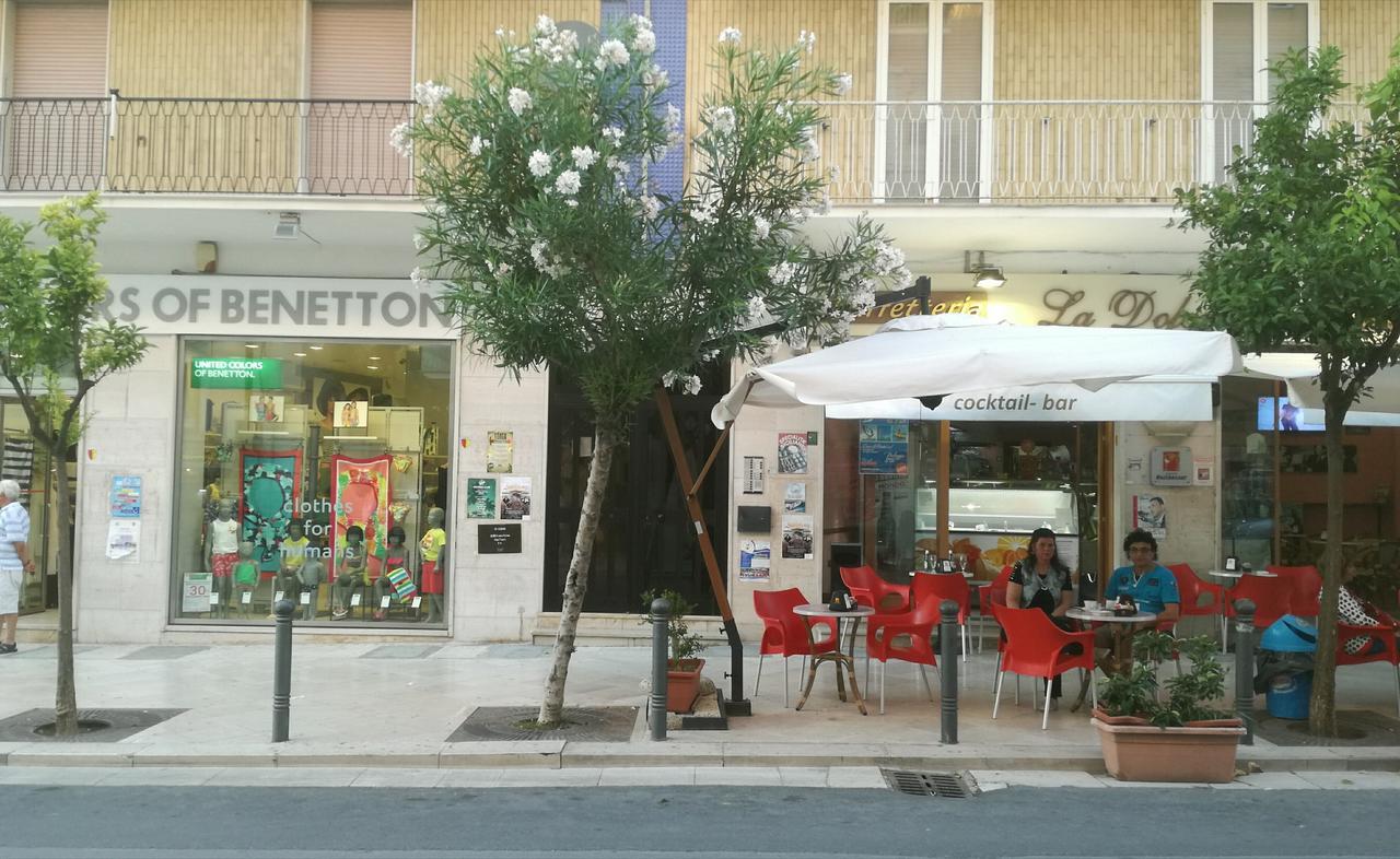 לינה וארוחת בוקר ויאסטה Relais Viesti מראה חיצוני תמונה