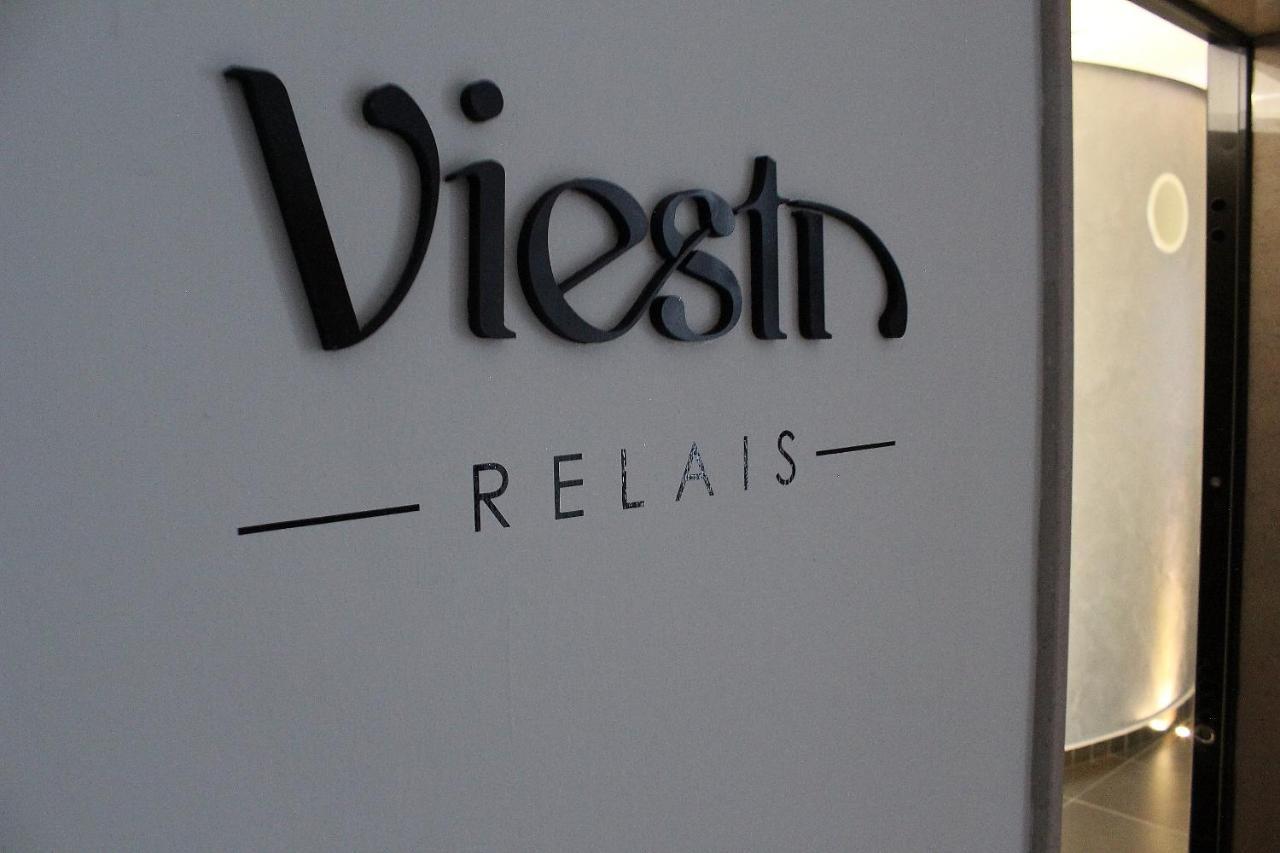 לינה וארוחת בוקר ויאסטה Relais Viesti מראה חיצוני תמונה